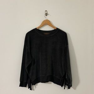 Velvet soft grey sweater that ties with bows